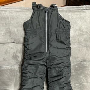 Kids snow pants